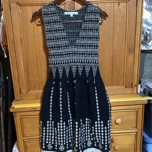 Max Studio Black and White Patterned Midi Dress